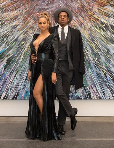 Бейонсе и Джей Зи впервые показали поклонникам своих близнецов