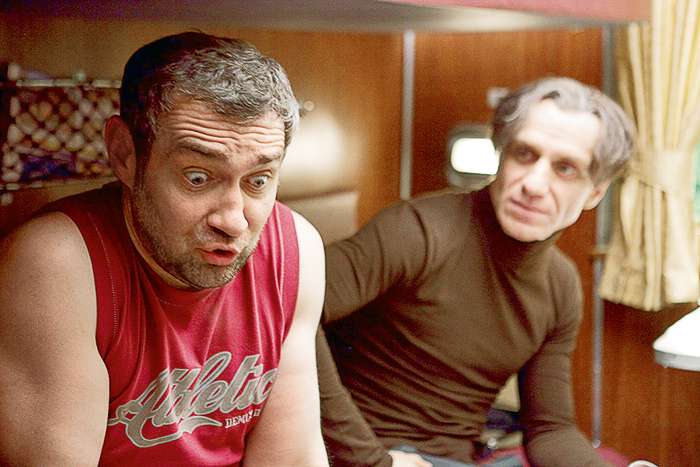 В комедии «Упражнения в прекрасном» Константин сыграл главную роль и был одним из соавторов сценария В комедии «Упражнения в прекрасном» Константин сыграл главную роль и был одним из соавторов сценария