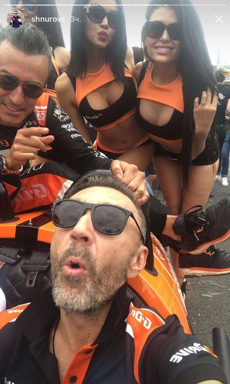 Сергей не скучает