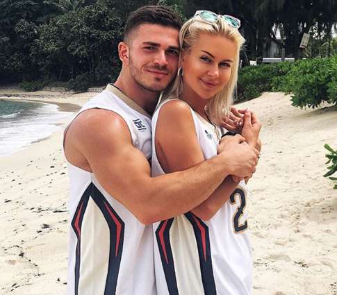 Марина Африкантова и Роман Капаклы