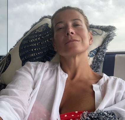 Юлия Высоцкая