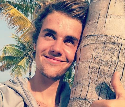 Джастин Бибер помолвлен с племянницей Алека Болдуина