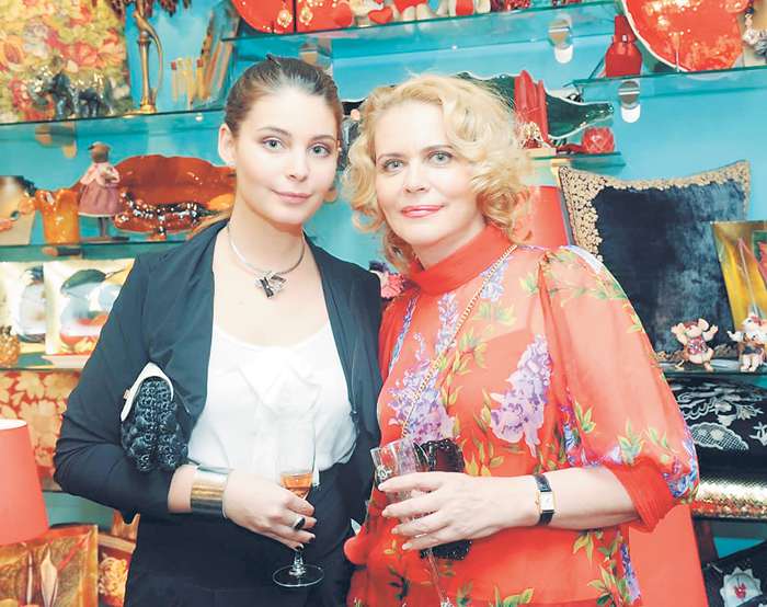 Актриса Алена Яковлева с дочерью Марией Козаковой