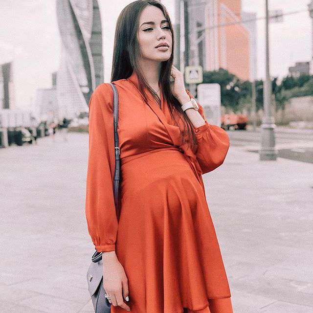 У беременной модели недостаток веса У беременной модели недостаток веса