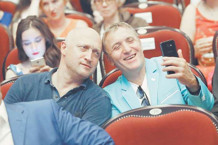 Гоша Куценко и Олег Акулич