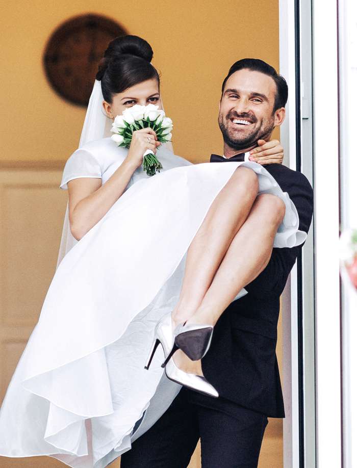 Максим и Агния не стали долго проверять свои чувства: поженились через полгода после знакомства