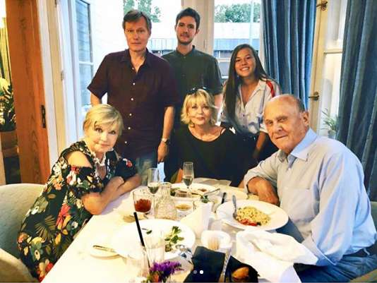 Юлия Меньшова отметила день рождения в компании близких