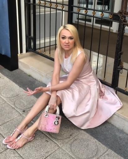 Рудковская открыла в «Инстаграме» новую рубрику про своих критиков