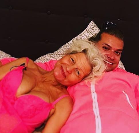 Гоген Солнцев и его пожилая жена задумались о потомстве