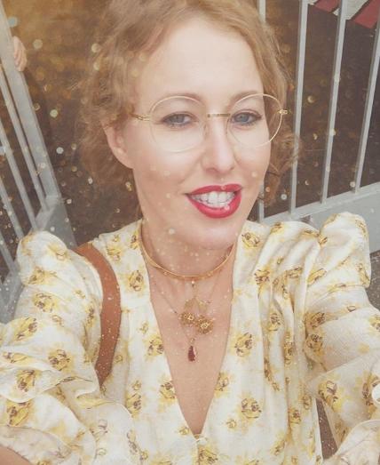 Собчак похвалилась кольцом по цене элитных столичных апартаментов