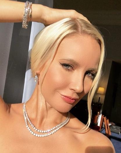 Летучая с мужем отправилась из Москвы в Прагу на мотоцикле‍