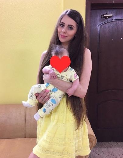 Звезда «Дома−2» Ольга Рапунцель показала подписчикам трехмесячную дочку