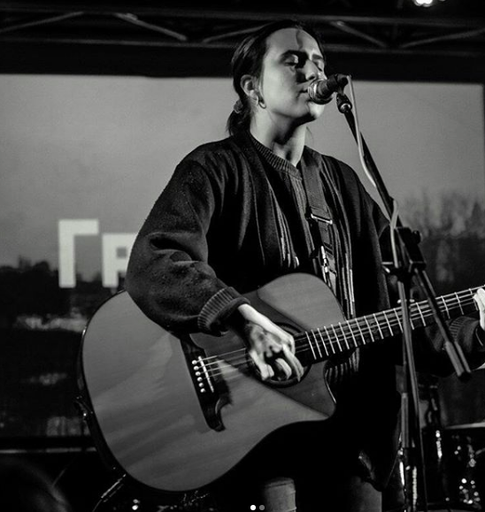 Певица Гречка не промолчала в ответ на критику Земфиры