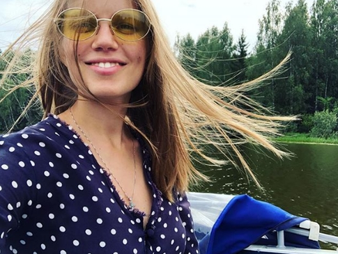 «Папину дочку» Дашу Мельникову подозревают в беременности