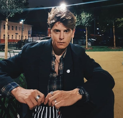 Влад Лисовец повредил лицо, катаясь по ночной Москве