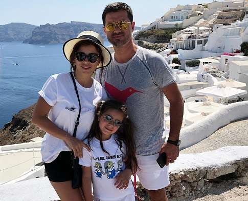 Ани Лорак с семьей