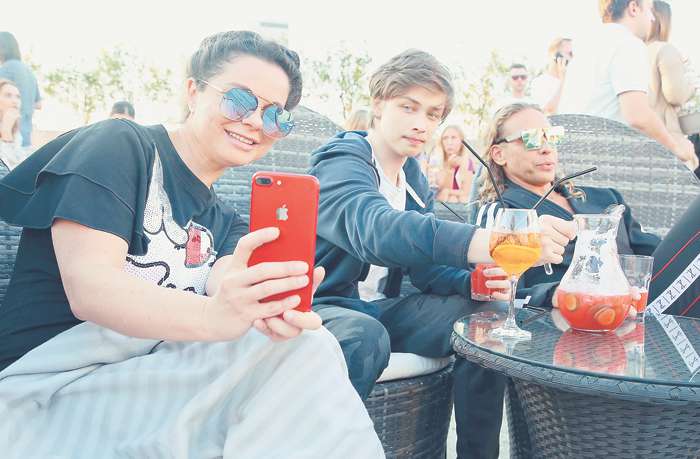 Наташа Королева и Сергей Глушко с сыном