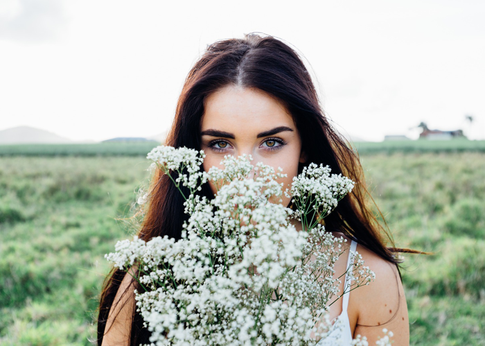 Правила хорошего тона: лучшие тональные кремы и пудры