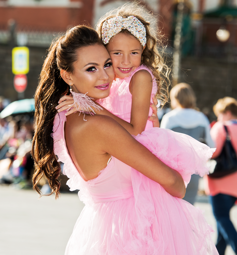 Красный лимузин и шуба: Жирковы устроили роскошный праздник на 8-летие дочери