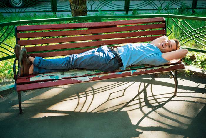 "Вся съемочная группа пыталась нас подтолкнуть друг к другу поближе. Во время поцелуев наших героев, когда уже пора было сказать "стоп", они смотрели и молчали" Вся съемочная группа пыталась нас подтолкнуть друг к другу поближе. Во время поцелуев наших героев, когда уже пора было сказать стоп, они смотрели и молчали