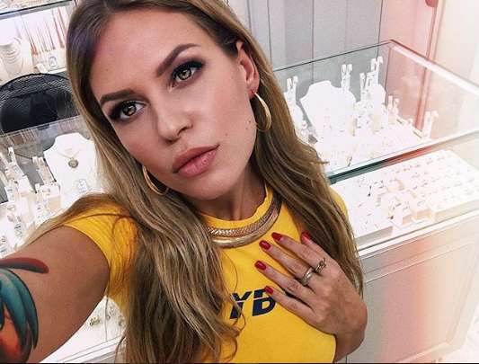 Рита Дакота