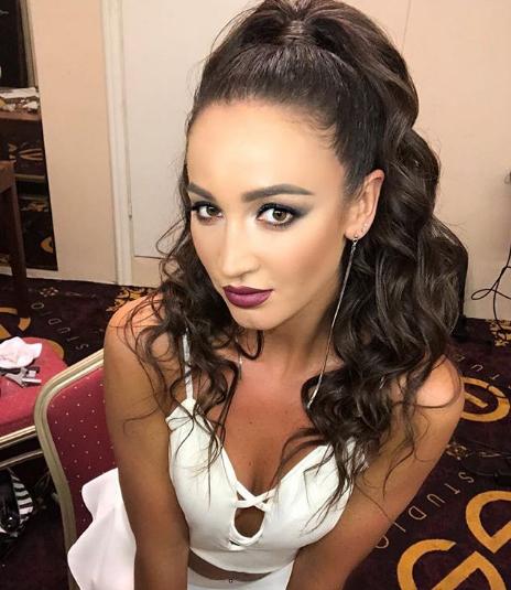 Бузова снова пробует себя в продовольственной сфере