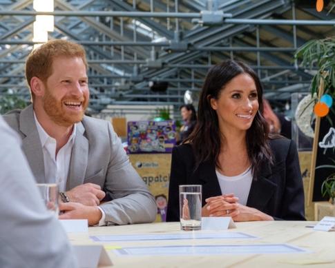 Меган Маркл нарушила правила королевского дресс-кода