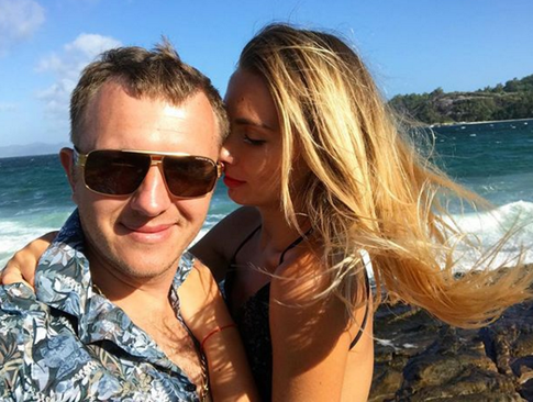 «Дом−2»: От Ильи Яббарова беременны сразу две участницы