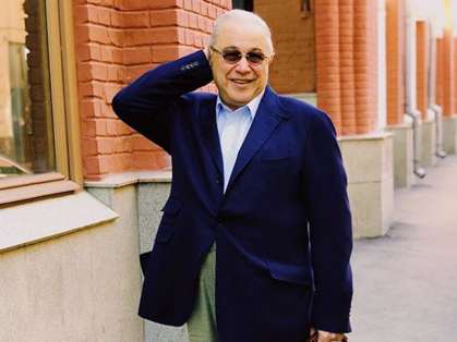 Евгений Петросян