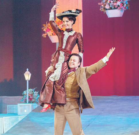 Любовь Тихомирова уговорила мужа сняться в кино