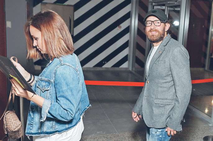 Ольга Литвинова и Константин Хабенский стараются оградить свою семейную жизнь от внимания прессы. Даже на кинопремьерах супруги очень редко позируют вместе