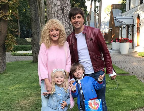 У Пугачевой и Галкина отчаянные дети