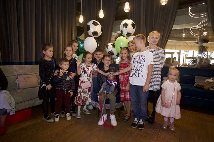 Для праздника Димы выбрали футбольную тему