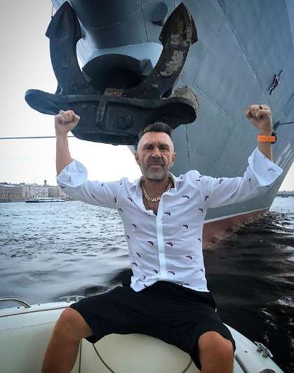 СЕРГЕЙ ШНУРОВ