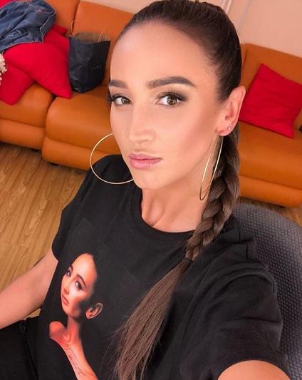 Бузову засняли на свидании с ее экс-возлюбленным