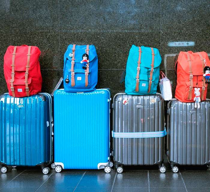 багаж туристов таит много удивительного