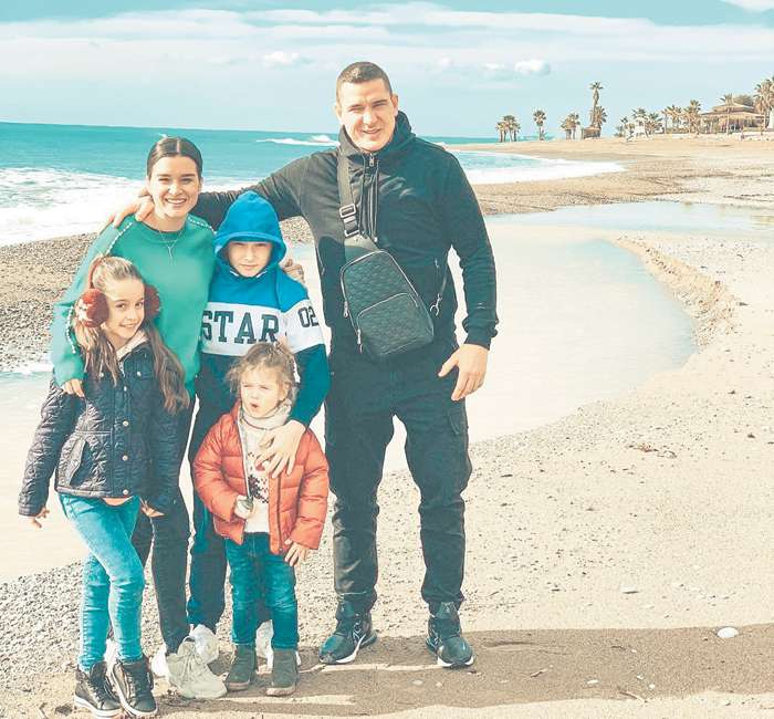 Ксения Бородина с семьей