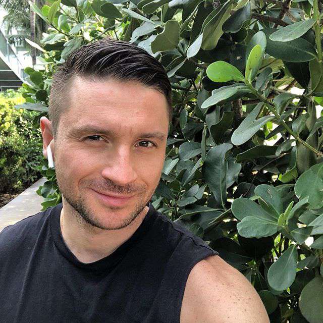 Сергей Лазарев