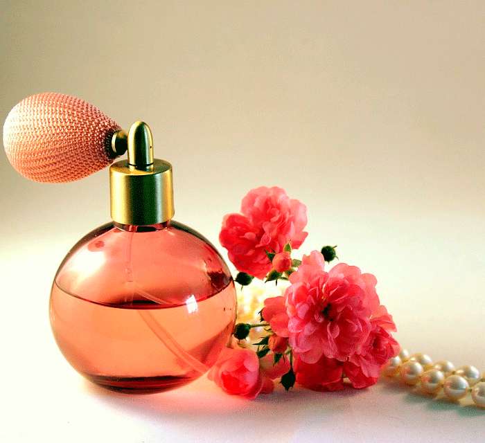 Как выбрать духи с феромонами?