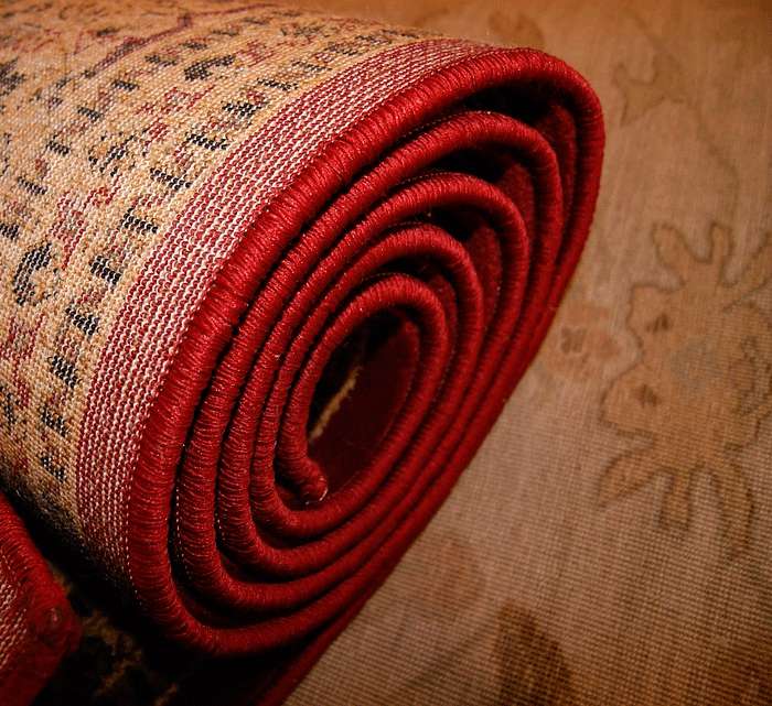 Старые ковры уже никак не спасти