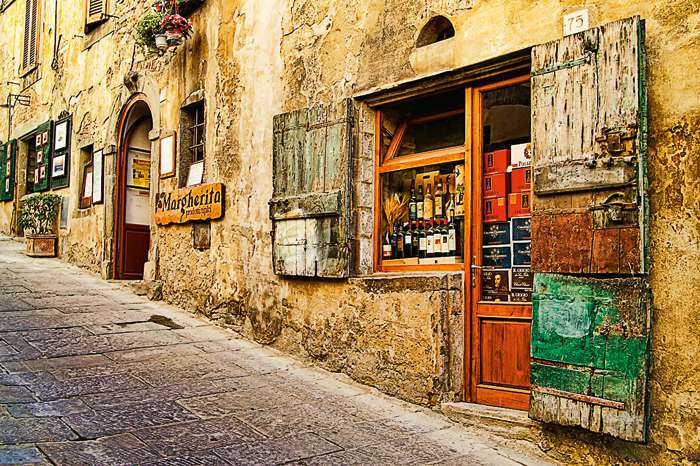 В Италии хорошие рестораны открыты в строго определенные часы