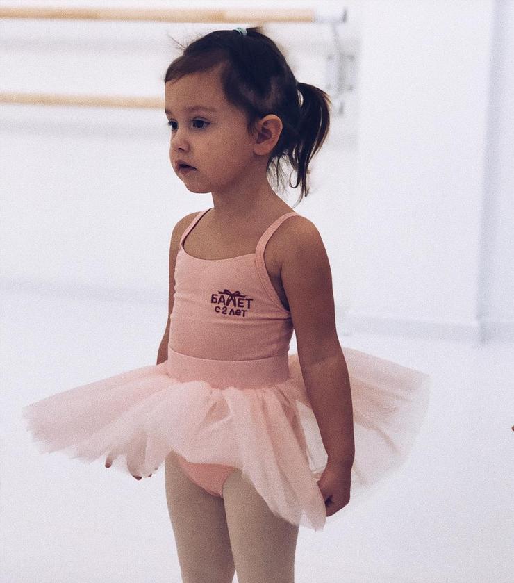 Двухлетняя Мия Прилучная станет звездой балета