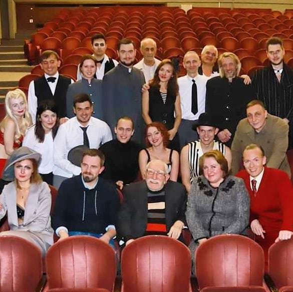 Это фото с Джигарханяном сделано на генеральной репетиции