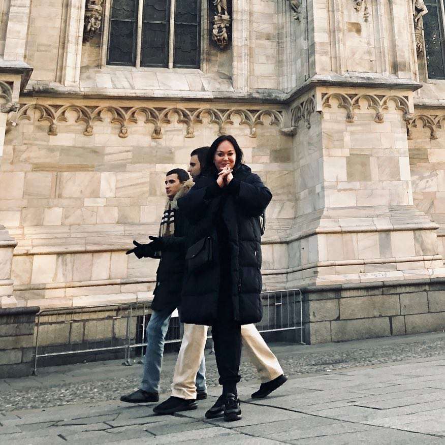 Лариса Гузеева проводит каникулы в Европе