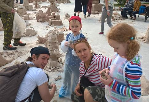 У звезды сериала «Физрук» родилась дочь