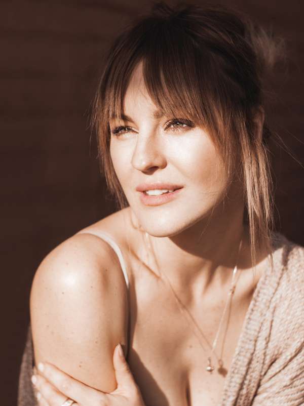 В отношениях с мужчинами я, что называется, «залипаю». Очень много энергии туда отдаю. И, как следствие, все начинает рушиться в работе. Я в поисках баланса