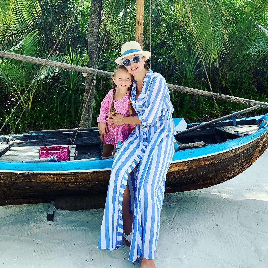 Татьяна Навка со своим ангелочком Надей