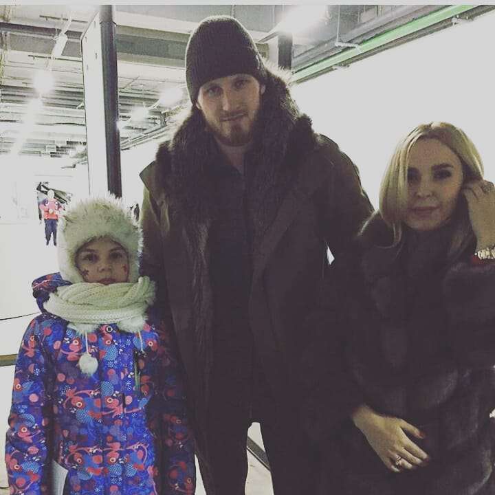 Пелагея собралась в турне