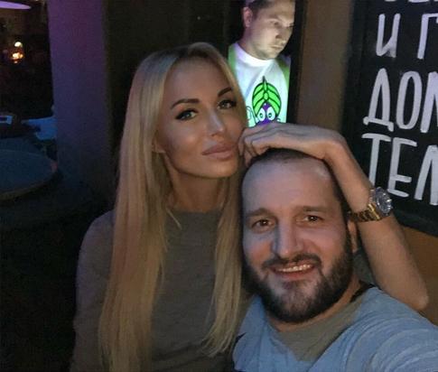 Щербакова и Самсонов подали заявление в ЗАГС