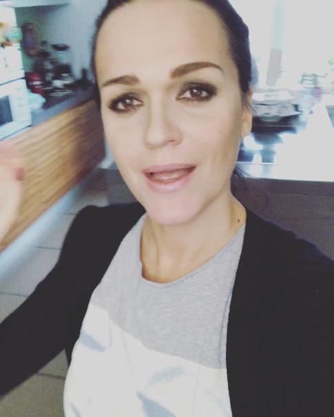 Слава открыла семейные тайны